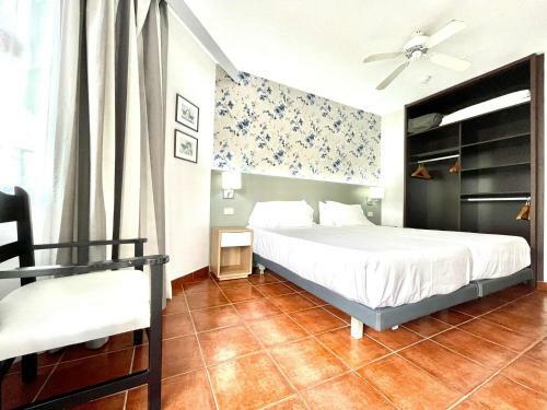 Apartamento Con Balcon, Piscina, Cerca Playa En Tenerife Sur