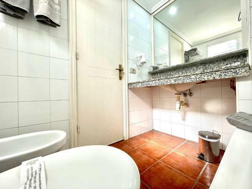 Apartamento Con Balcon, Piscina, Cerca Playa En Tenerife Sur