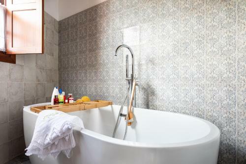 Home2book Luxury El Bebedero de Los Sauces's House