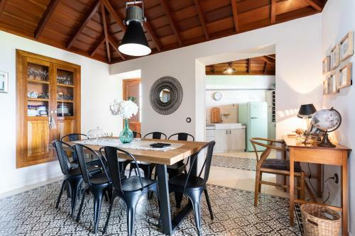 Home2book Luxury El Bebedero de Los Sauces's House