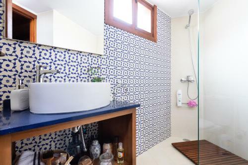 Home2book Luxury El Bebedero de Los Sauces's House