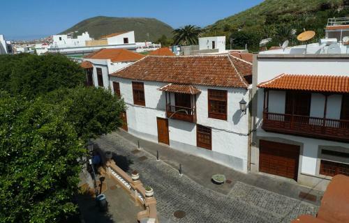 House El Olivo With Terrace