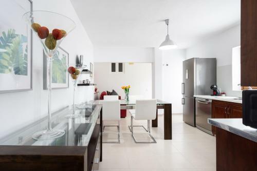 Home2book Design Apartment Los Silos