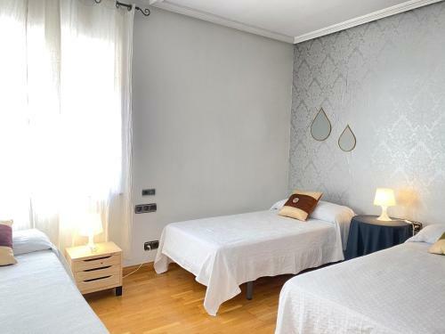 Magnifico Chalet Con Piscina !!!