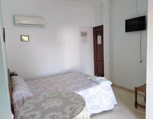 Hostal Pensi�n Larra