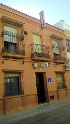 Hostal Pensi�n Larra