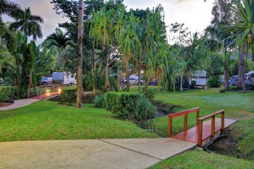 Flametree Tourist Village