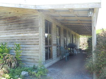 Twelve Apostles Motel & Country Retreat