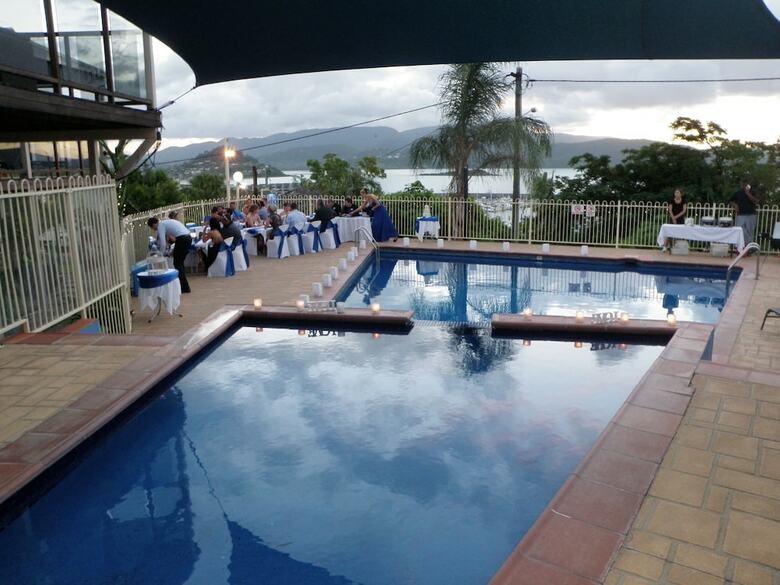 Aparthotel Airlie Apartments