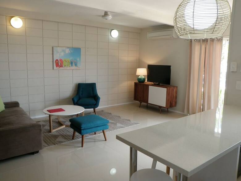 Aparthotel Airlie Apartments