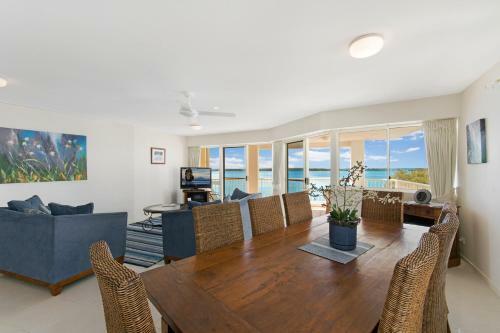 Aparthotel Riviere On Golden Beach