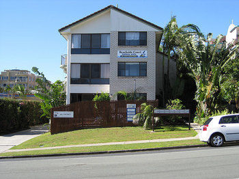 Beachside Court Holiday Apartments