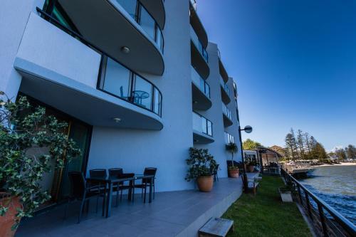 Apartamentos La Promenade