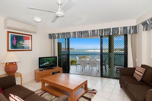 Apartamentos Windward Passage