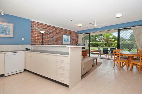 Apartamentos Windward Passage
