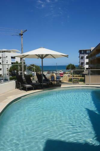 Aparthotel Merrima Court Holidays