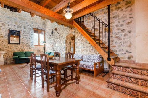 Yourhouse Deulosal, Agrotourism With Private Pool