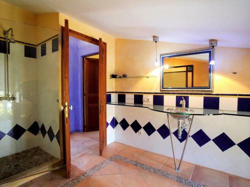 Luxury Villa In Manacor With Private Terrace And Garden