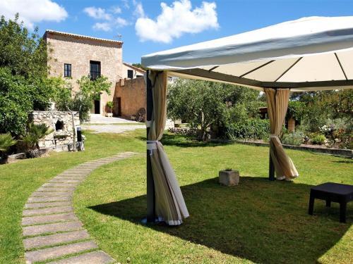 Luxury Villa In Manacor With Private Terrace And Garden
