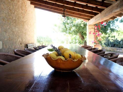 Luxury Villa In Manacor With Private Terrace And Garden