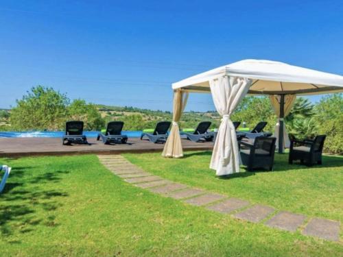 Luxury Villa In Manacor With Private Terrace And Garden