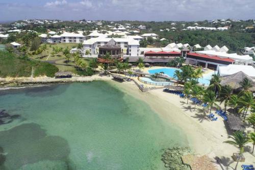 Apartamento Studio Vue Mer Et Piscine Au Manganao H�tel