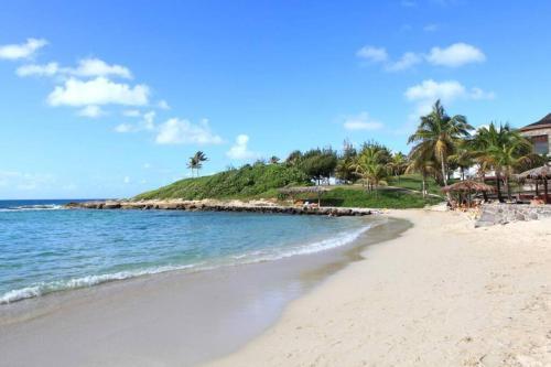 Apartamento Studio Vue Mer Et Piscine Au Manganao H�tel