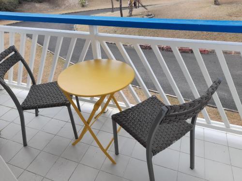Apartamento Studio Vue Mer Et Piscine Au Manganao H�tel