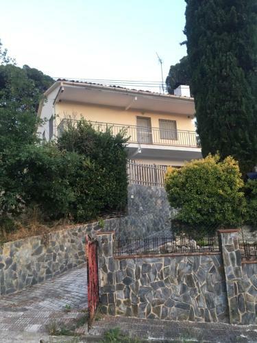 Casa Tranquila Para 8-10 Persona Con Jard�n Y Barbacoa