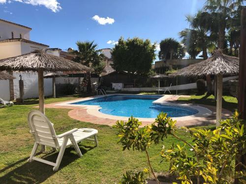 Seashape Apartment In Manilva
