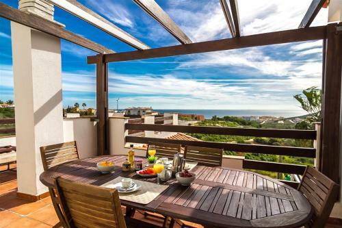Apartamento La Duquesa D�plex Penthouse