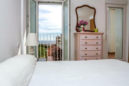 Apartamento La Duquesa D�plex Penthouse