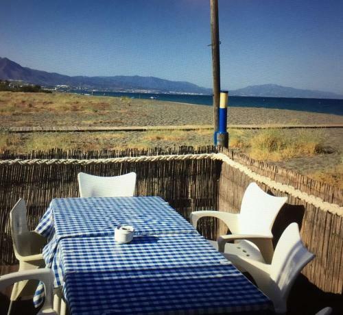 Quiet Hillside Apartment With Beautiful Terrace Just 5 Minutes Walk From Beach