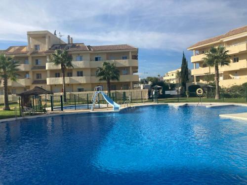 Quiet Hillside Apartment With Beautiful Terrace Just 5 Minutes Walk From Beach