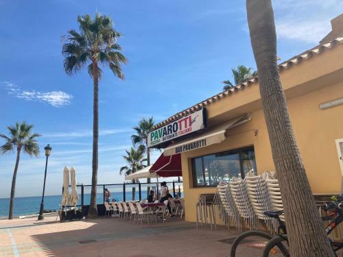 Quiet Hillside Apartment With Beautiful Terrace Just 5 Minutes Walk From Beach