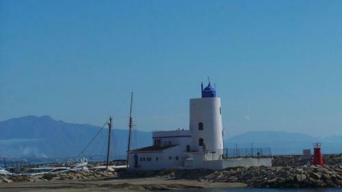 Quiet Hillside Apartment With Beautiful Terrace Just 5 Minutes Walk From Beach
