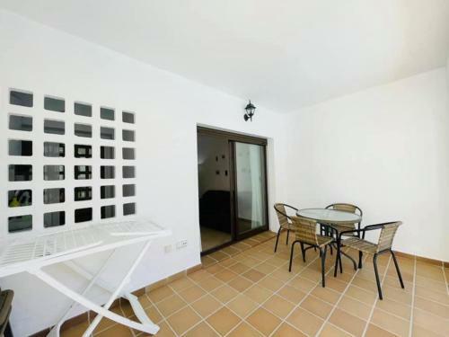 Sunny Apartment
