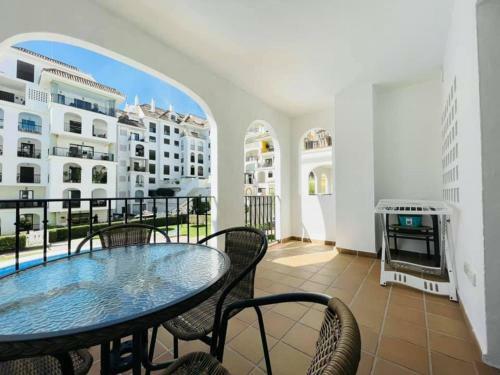 Sunny Apartment