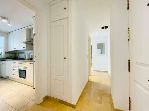 Sunny Apartment
