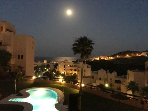 Flamingo Apartment Coto Real Manilva