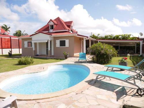 Villa De Charme Avec Piscine