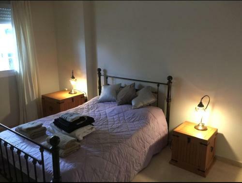 3-bed 3 Bath Sea & Mountain View Apartment
