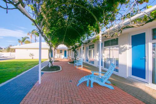 Hotel Parador Inn