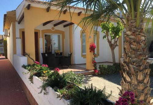 Casa Montana Near The Coast