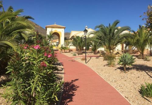 Casa Montana Near The Coast