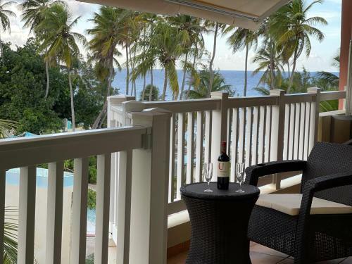Apartamento Condo With Ocean View And Pool On Beach Court