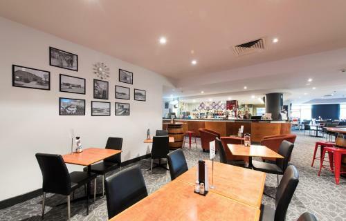Motel Rose & Crown Hotel Adelaide