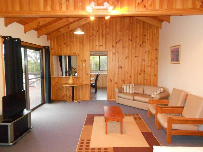 Hotel Eastcoast Central Watersedge Resort