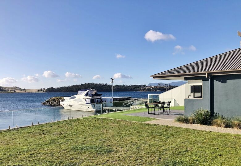 Hotel Eastcoast Central Watersedge Resort