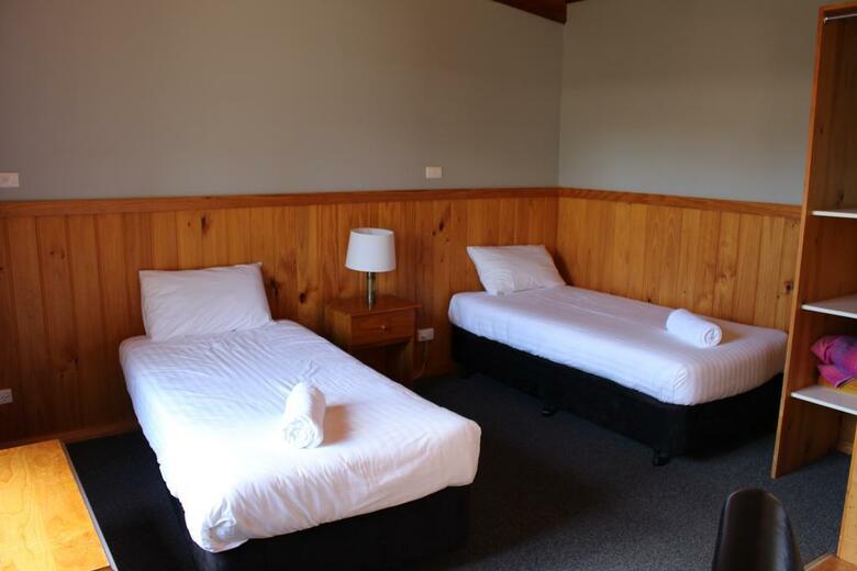 Hotel Eastcoast Central Watersedge Resort